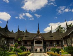 10 Keajaiban Arsitektur Tradisional Indonesia