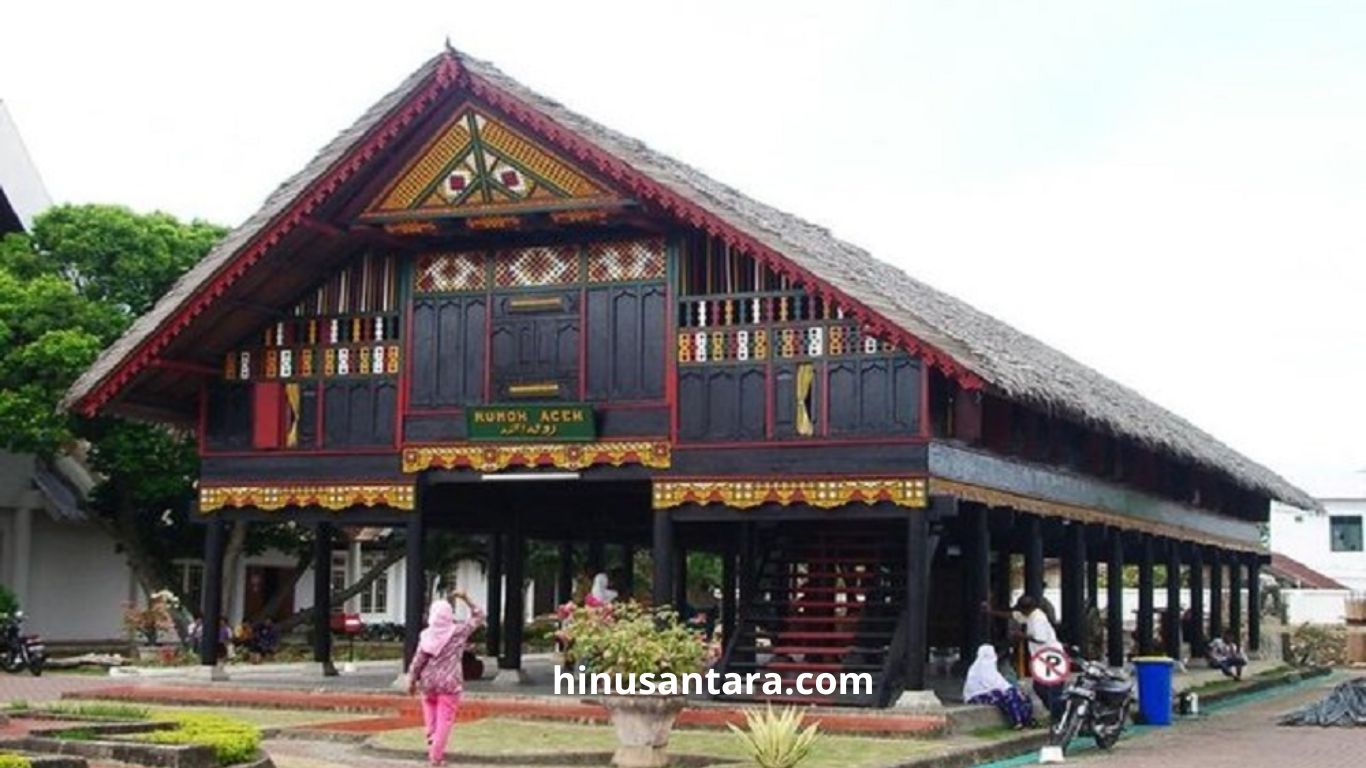 Rumah Adat Sumatera: Kekayaan Budaya Nusantara